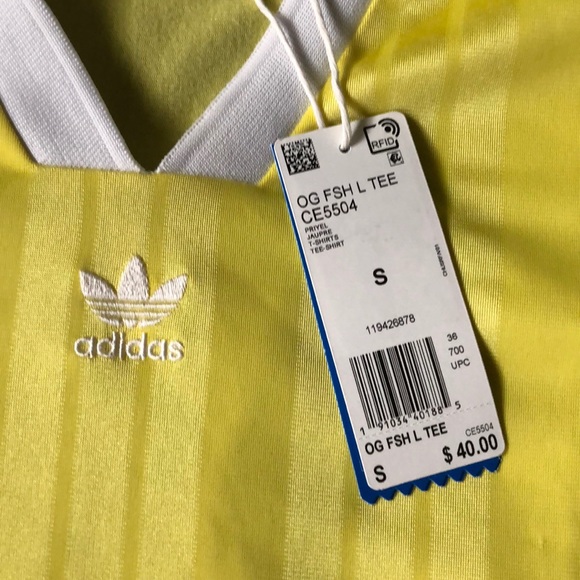 Adidas shirt - Picture 2 of 4